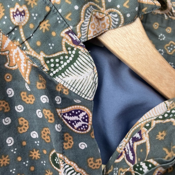 INDONESIAN BATIK SHIRT - Picture 4 of 5